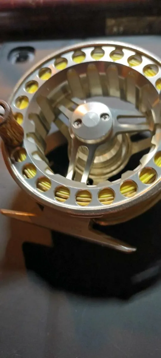 Daiwa Lochmor fly reel+ line - Image 3