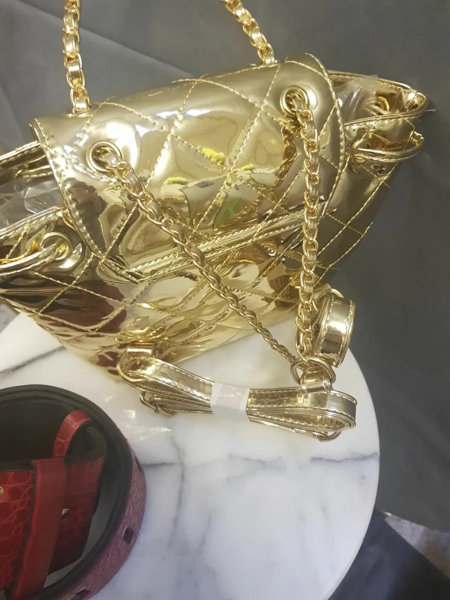 Bag and belt set....12e - Image 2