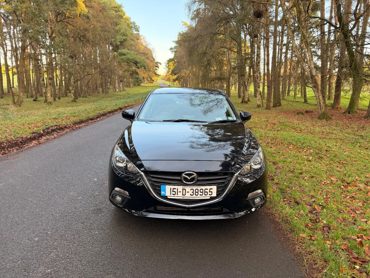 Mazda 3 Diesel Low Km 2015 - Image 2