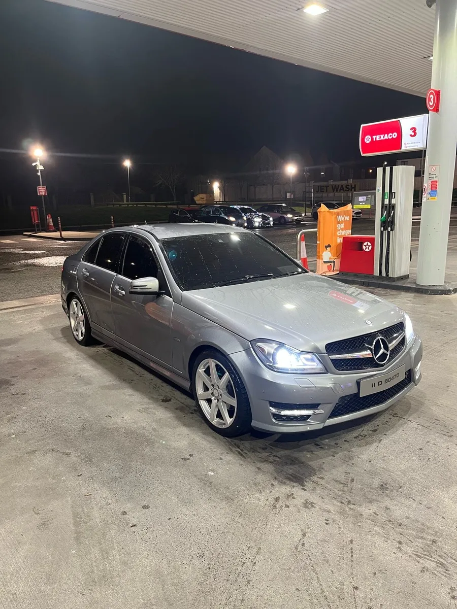 Mercedes c220dAMG - Image 1