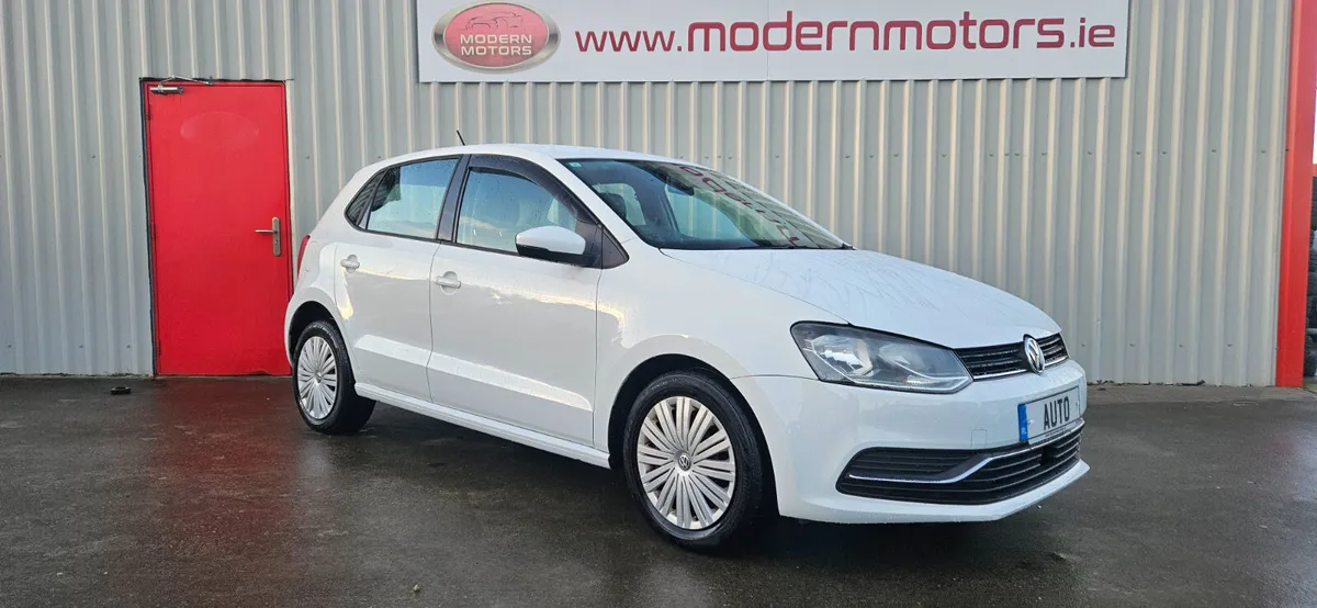 Volkswagen Polo auto 1.2 dsg comfortline low kms - Image 1