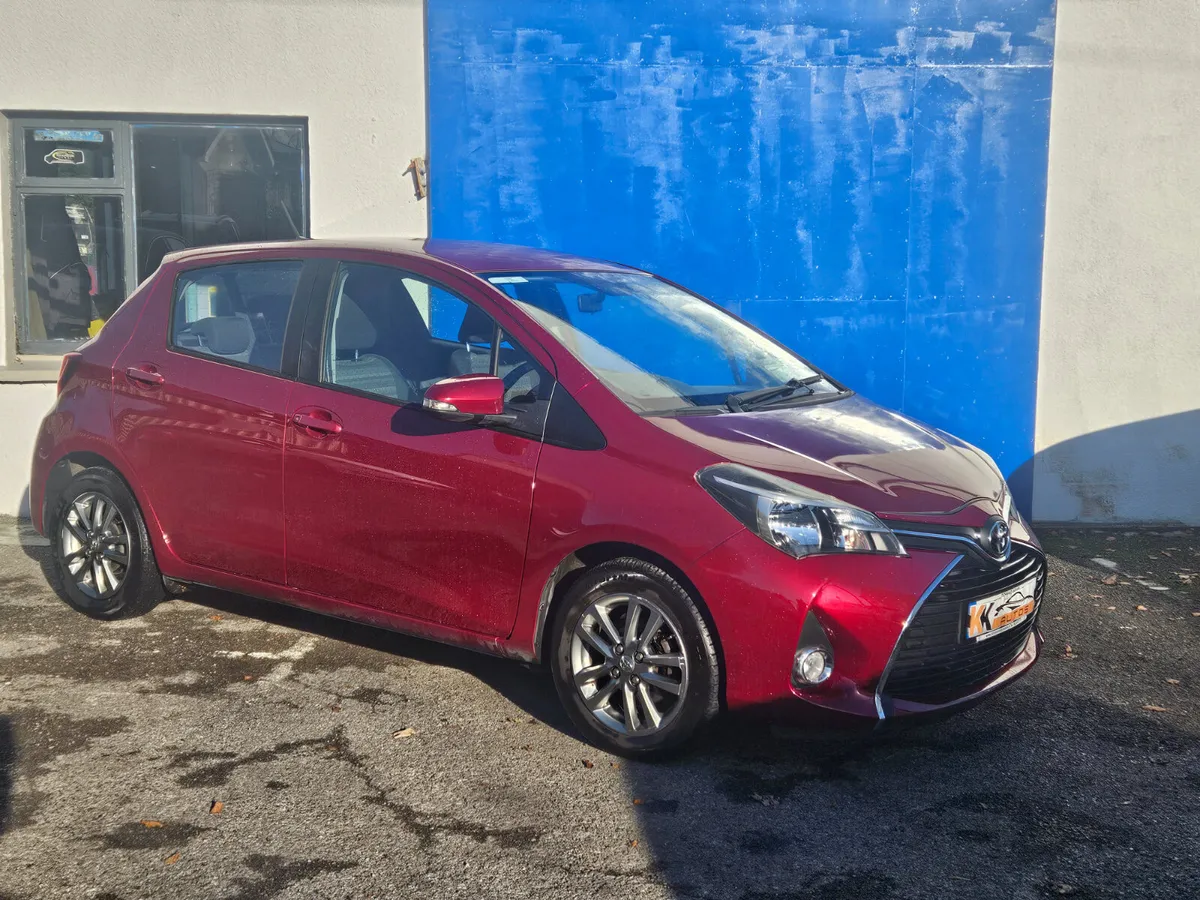 Toyota Yaris 2017 - Image 3