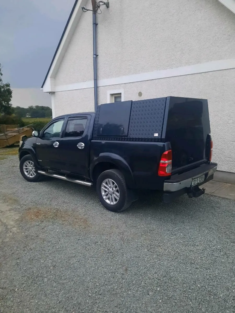 Toyota hilux - Image 2