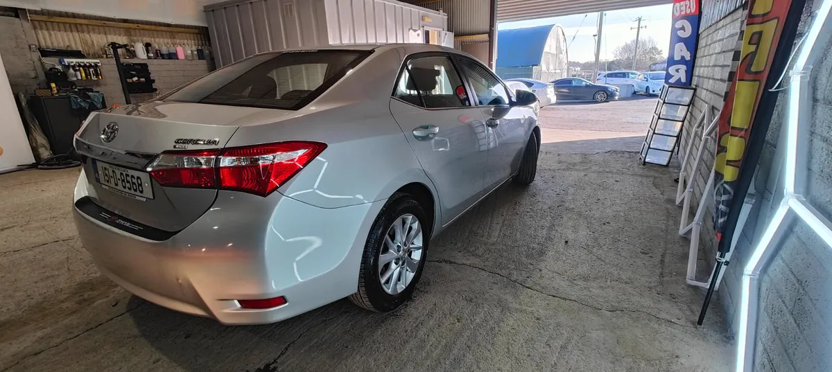 2015 - Toyota Corolla 1.6 Petrol Automatic - Image 3