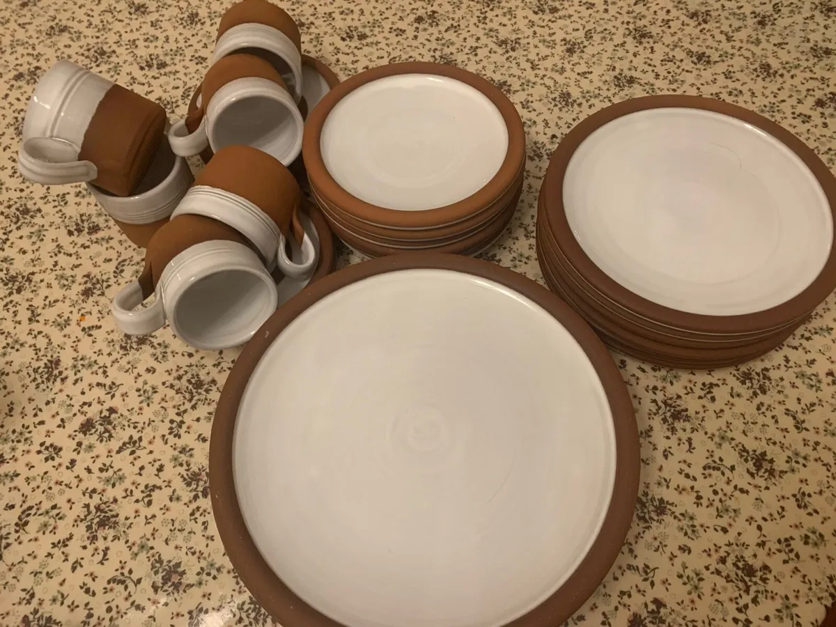 Stephen Pearce ceramics (full set) - Image 3