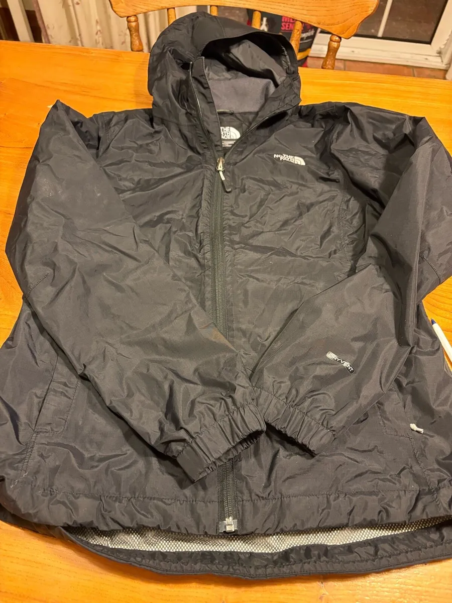 Women’s North Face dry vent jacket - Image 1