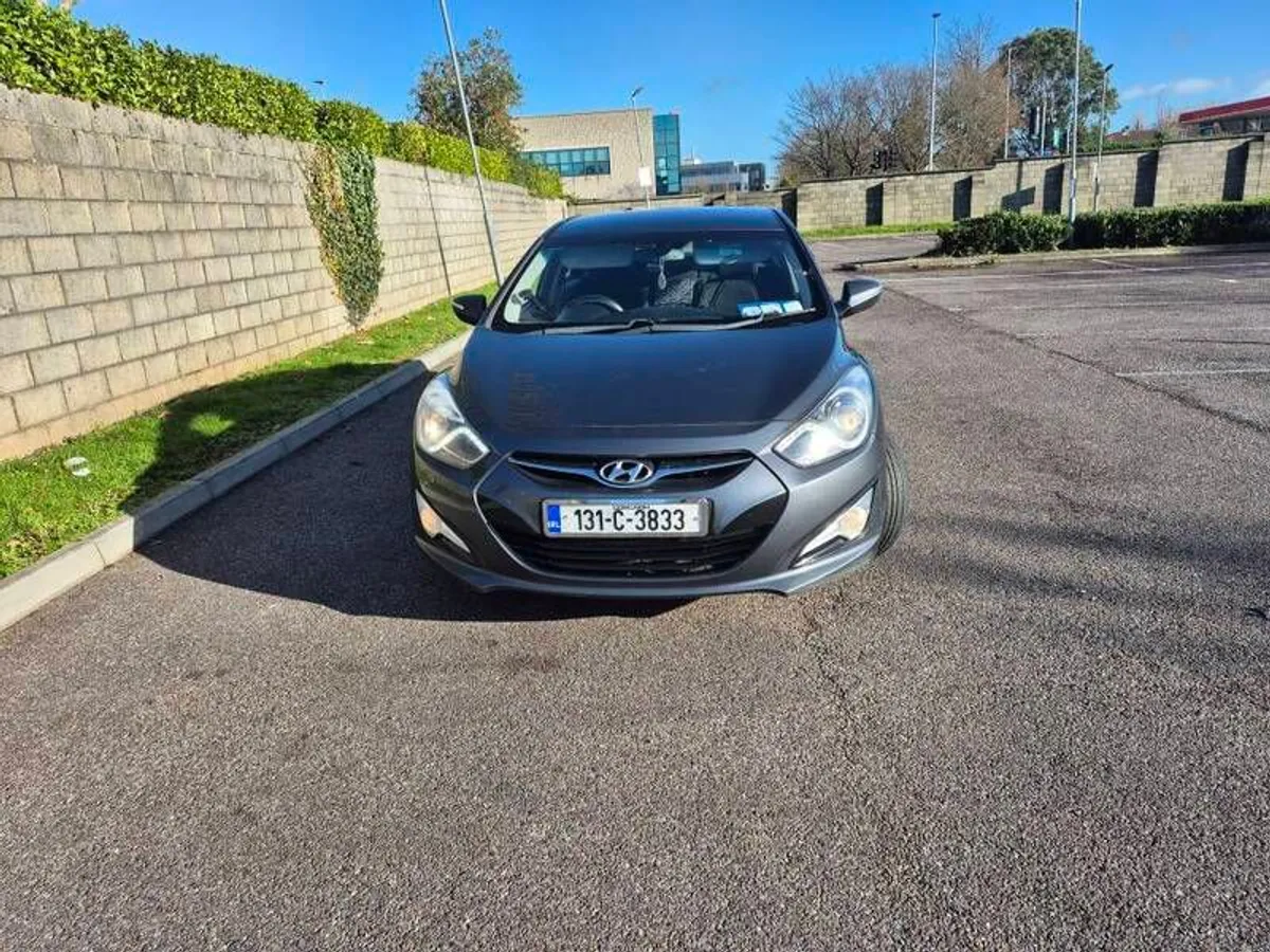 2013 Hyundai I40 - Image 1