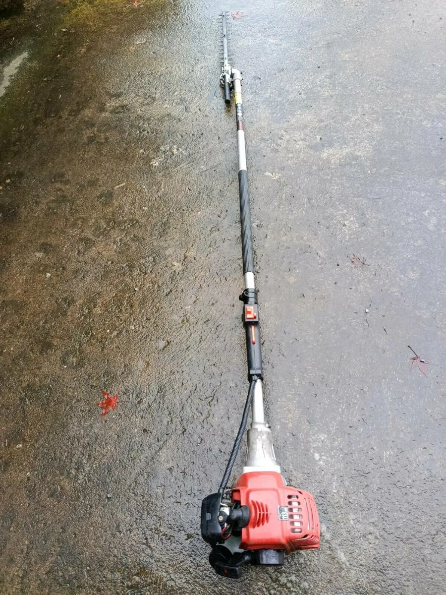 Jomac HT 260 long reach hedge trimmer - Image 1