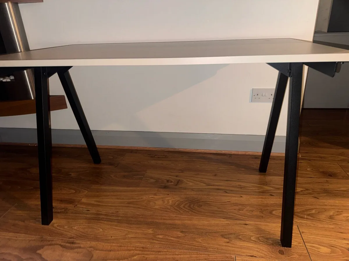 IKEA FLINTAN desk (120cm) and TROTTEN desk chair - Image 3