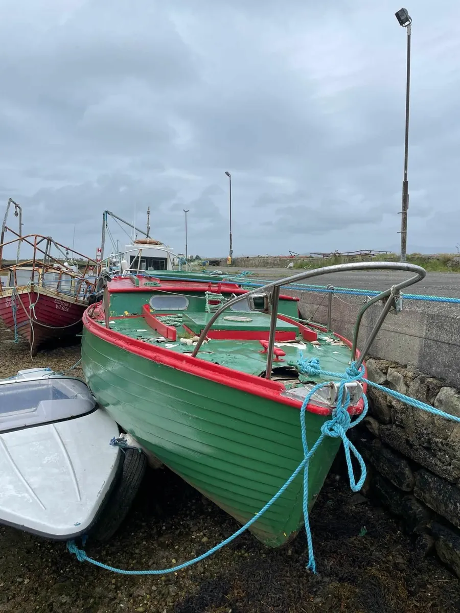 Yacht for sale - Image 1