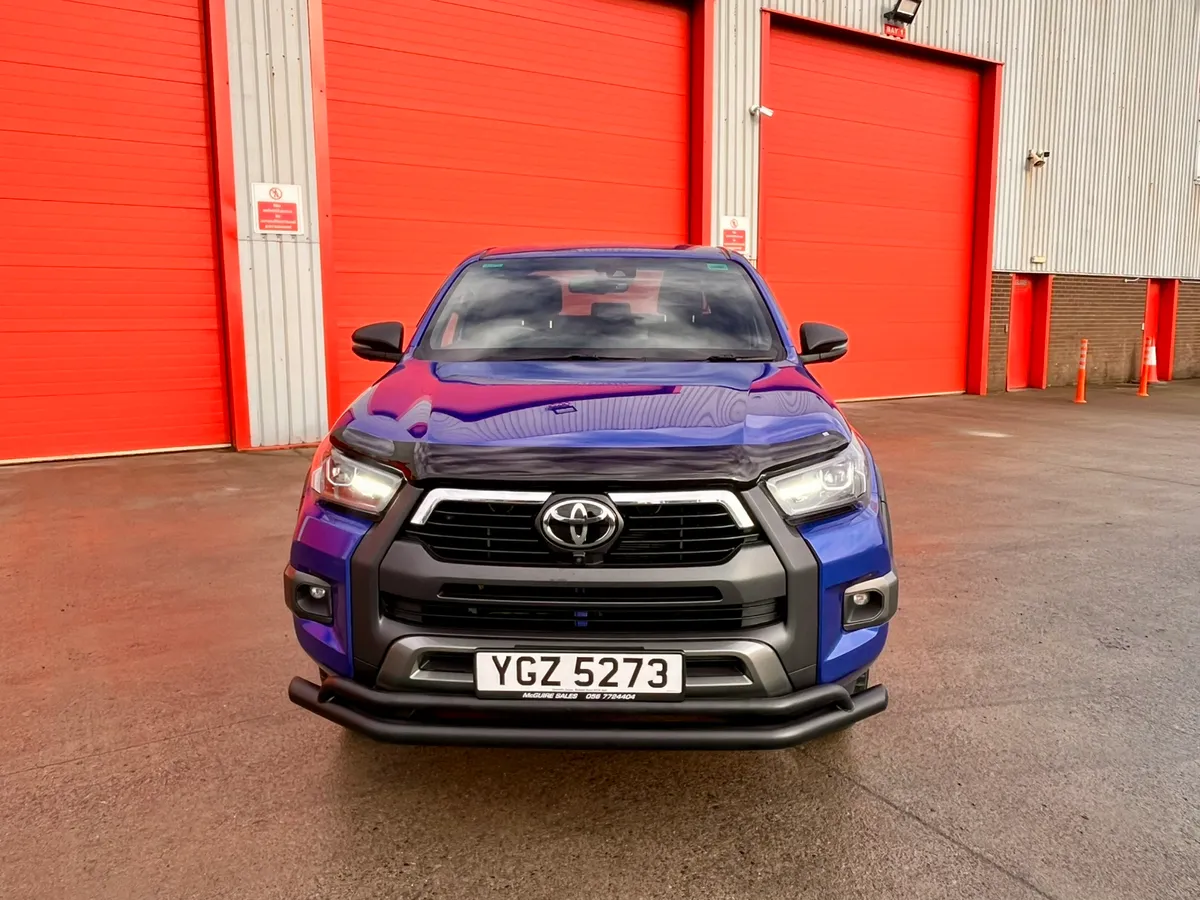 2023 Toyota Hilux 2.8 Invincible X Auto - Image 4
