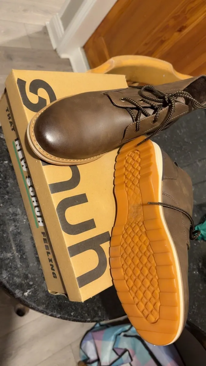 Men’s Shoes - Image 2