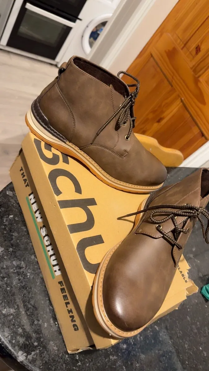 Men’s Shoes - Image 3