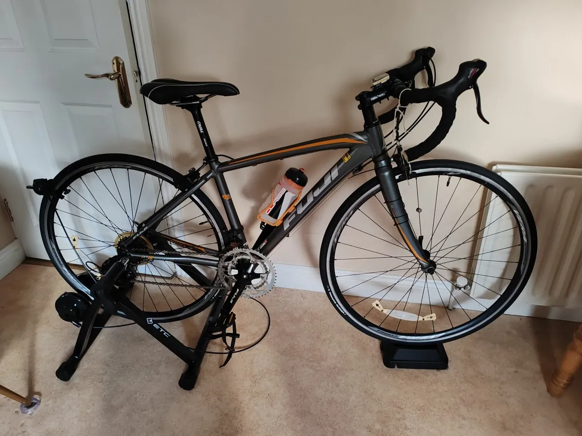 Fuji Road Bike + Unused Trainer – Fully serviced - Image 1