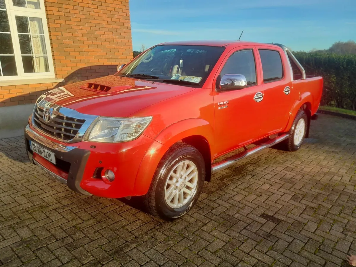 Toyota Hilux 2013 - Image 2