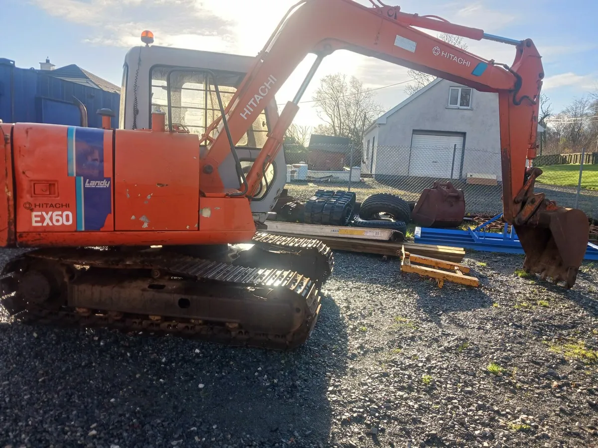 Hitachi EX60/2 Digger - Image 2