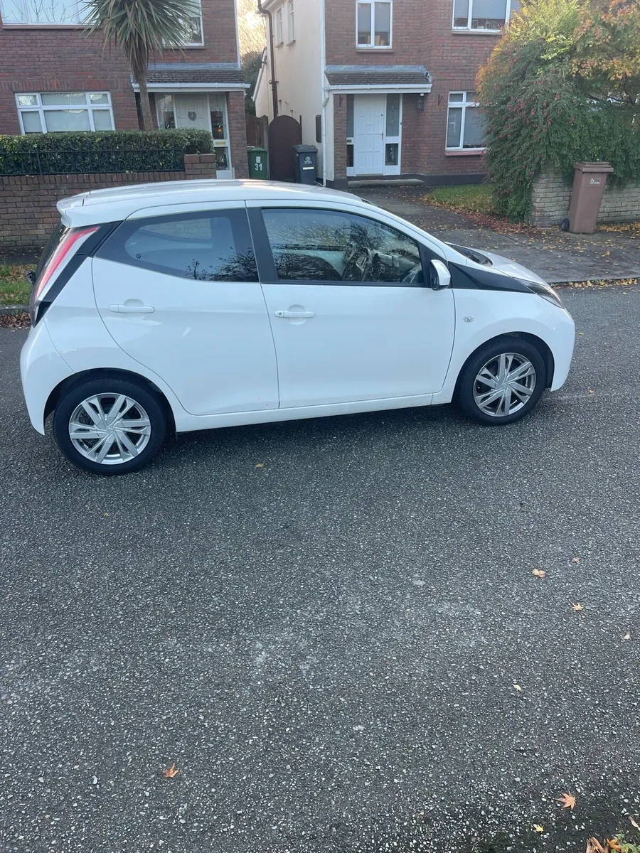 2017 Toyota Aygo - Image 4