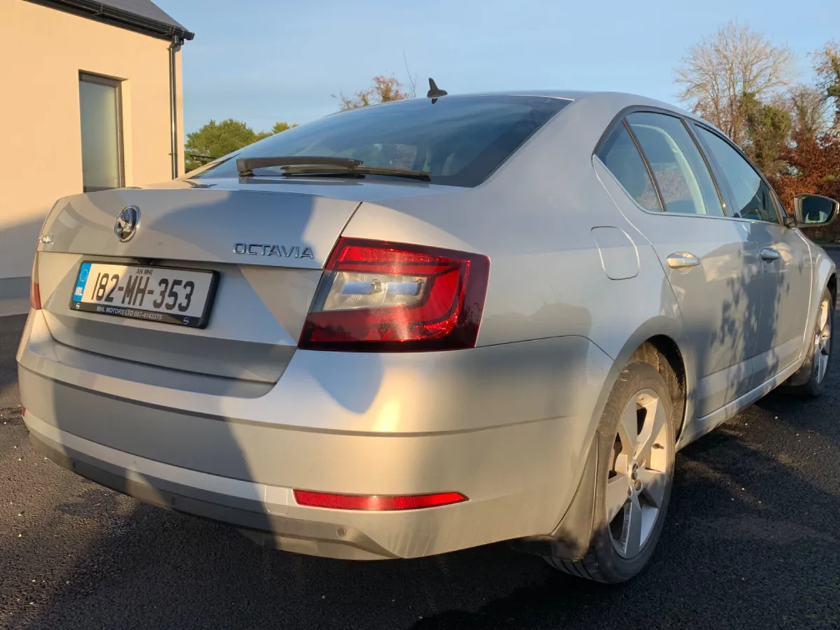 Skoda Octavia 2018 only 134kms TDi - Image 4