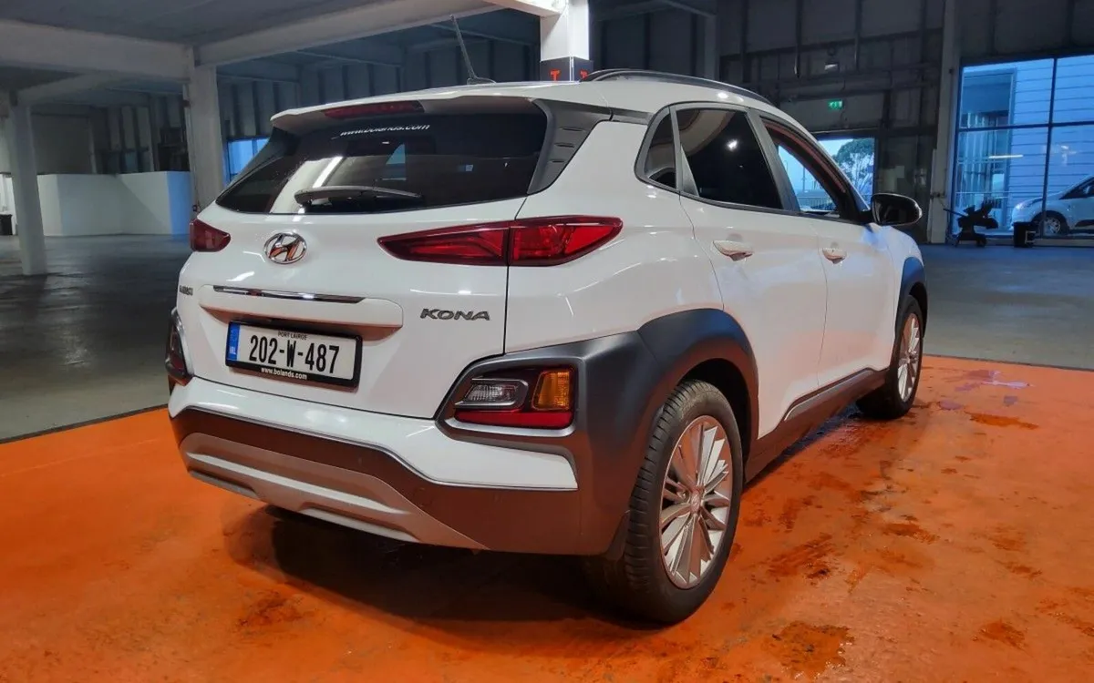 Hyundai KONA 1.6 CRDI Executive - Image 4