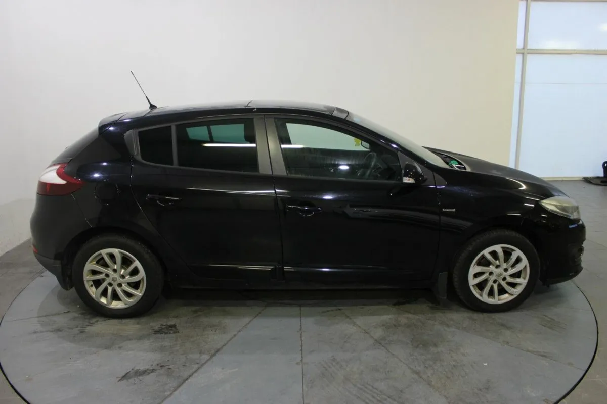 Renault Megane 1.5 DCI 95 LIMITED - Image 3