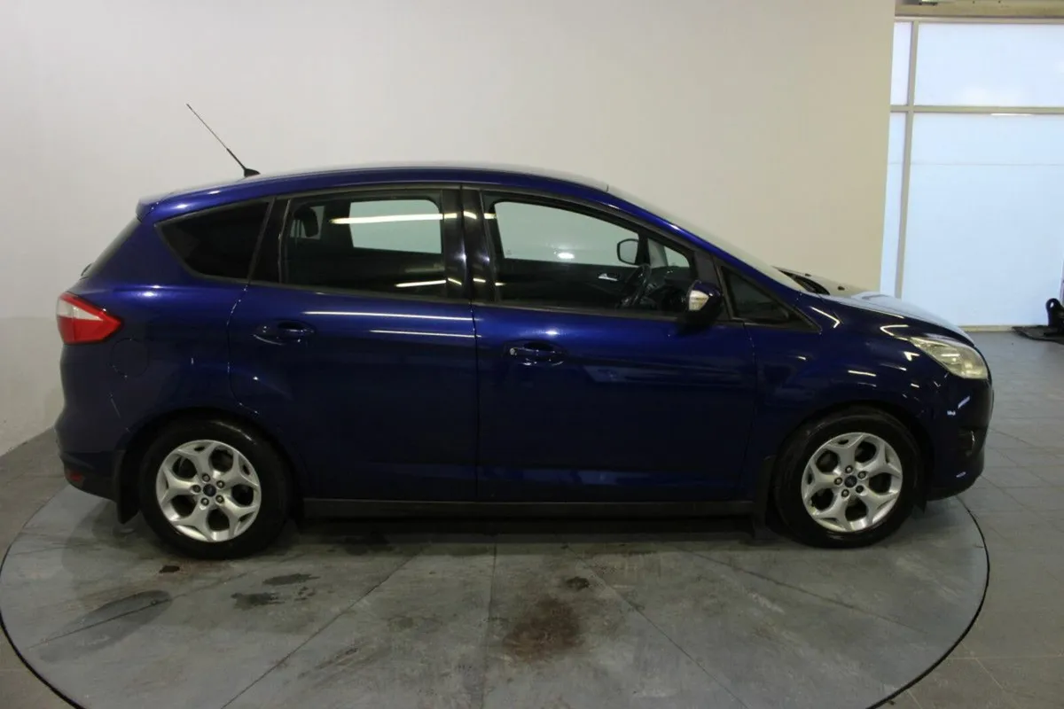 Ford C-Max 1.6 TDCI 95PS ACTIV 5 SEAT - Image 2