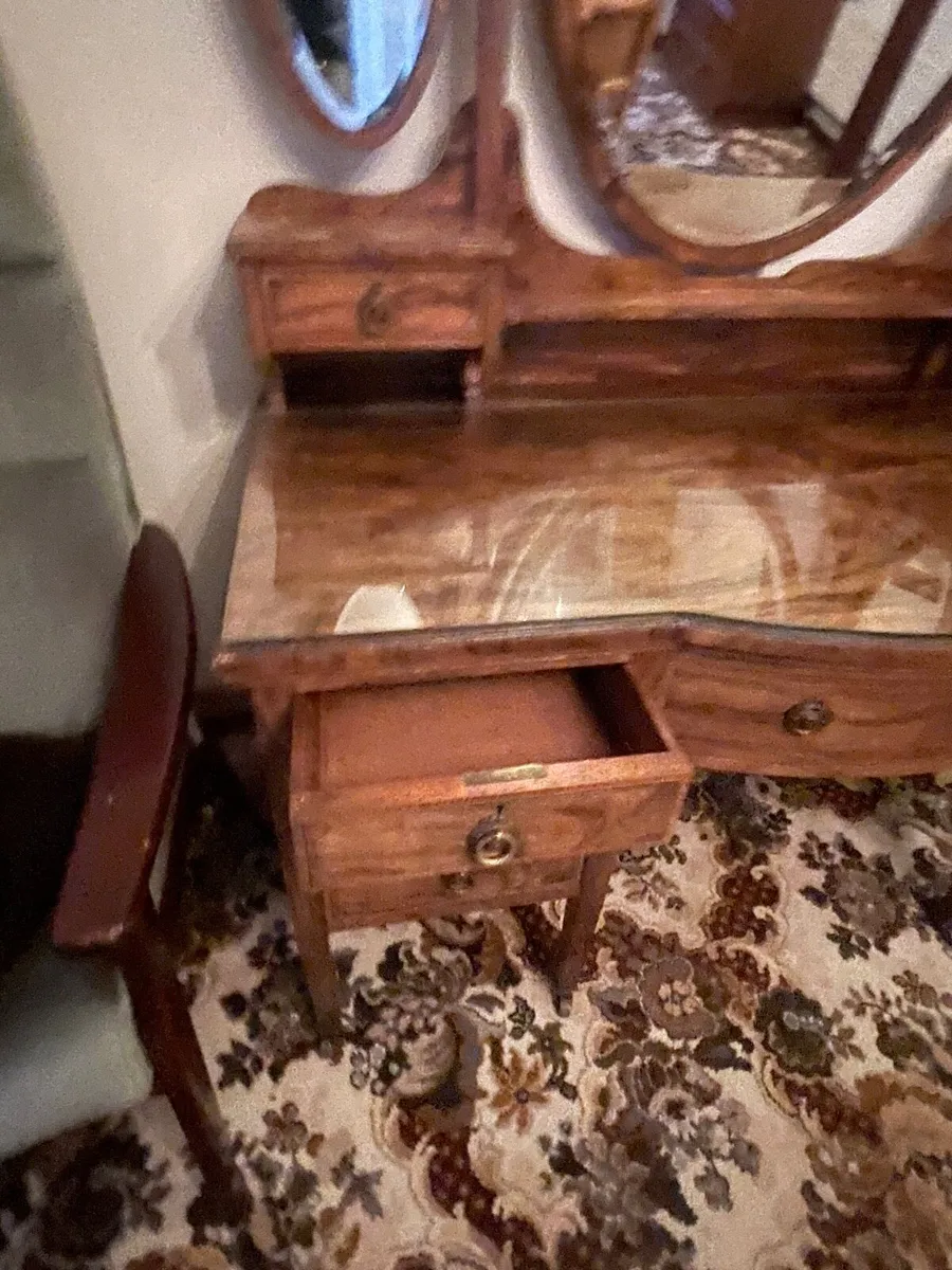 Beautiful Vintage Walnut Dresser - Image 3