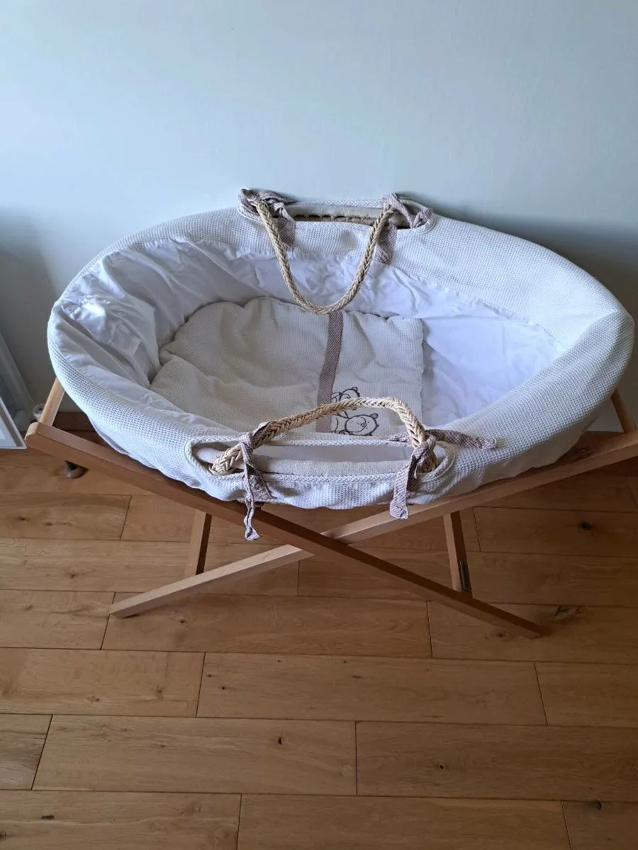Moses basket - Image 2
