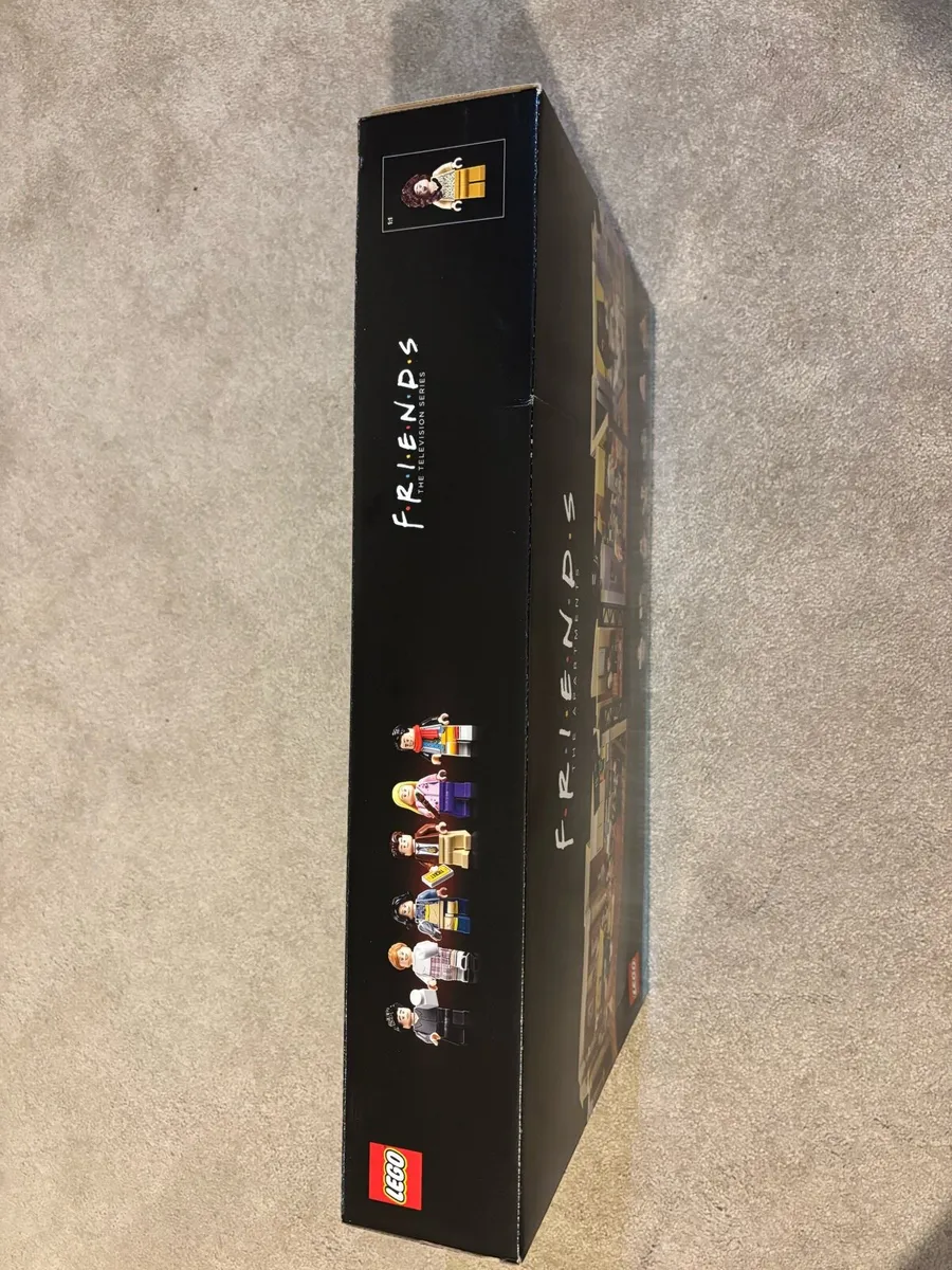 Lego Friends The Apartments 10292 - Image 3