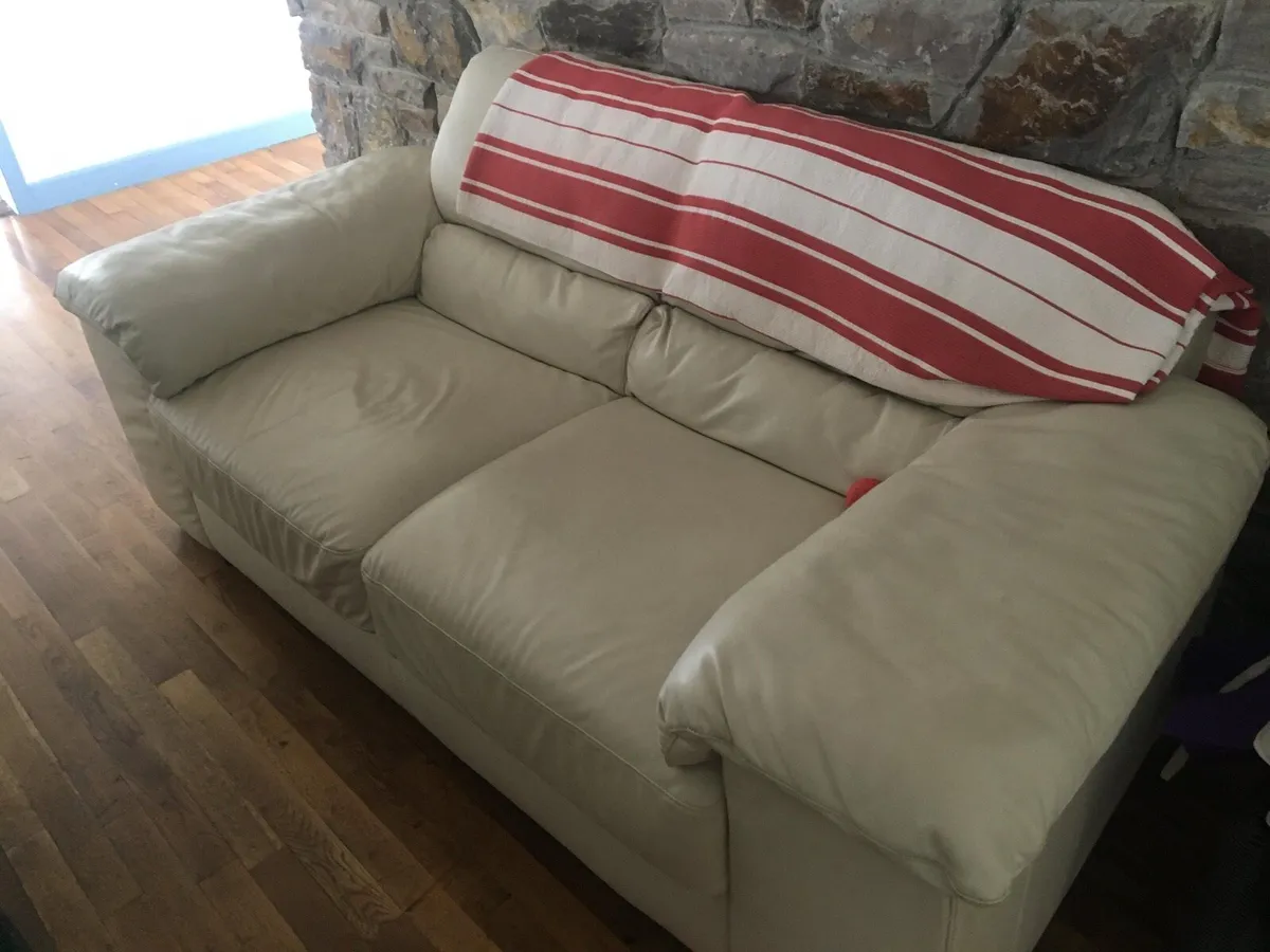 2 leather Couch / sofa and armchair - Image 3