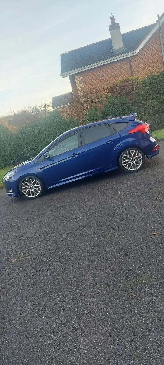 Ford Focus 2017 - Image 3