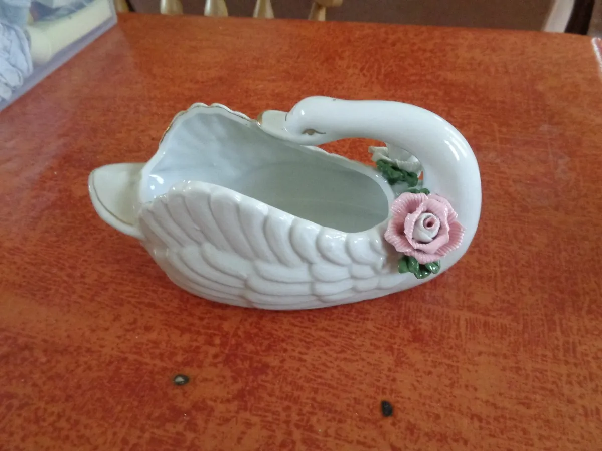 Ceramic Swan for Sale - Image 3