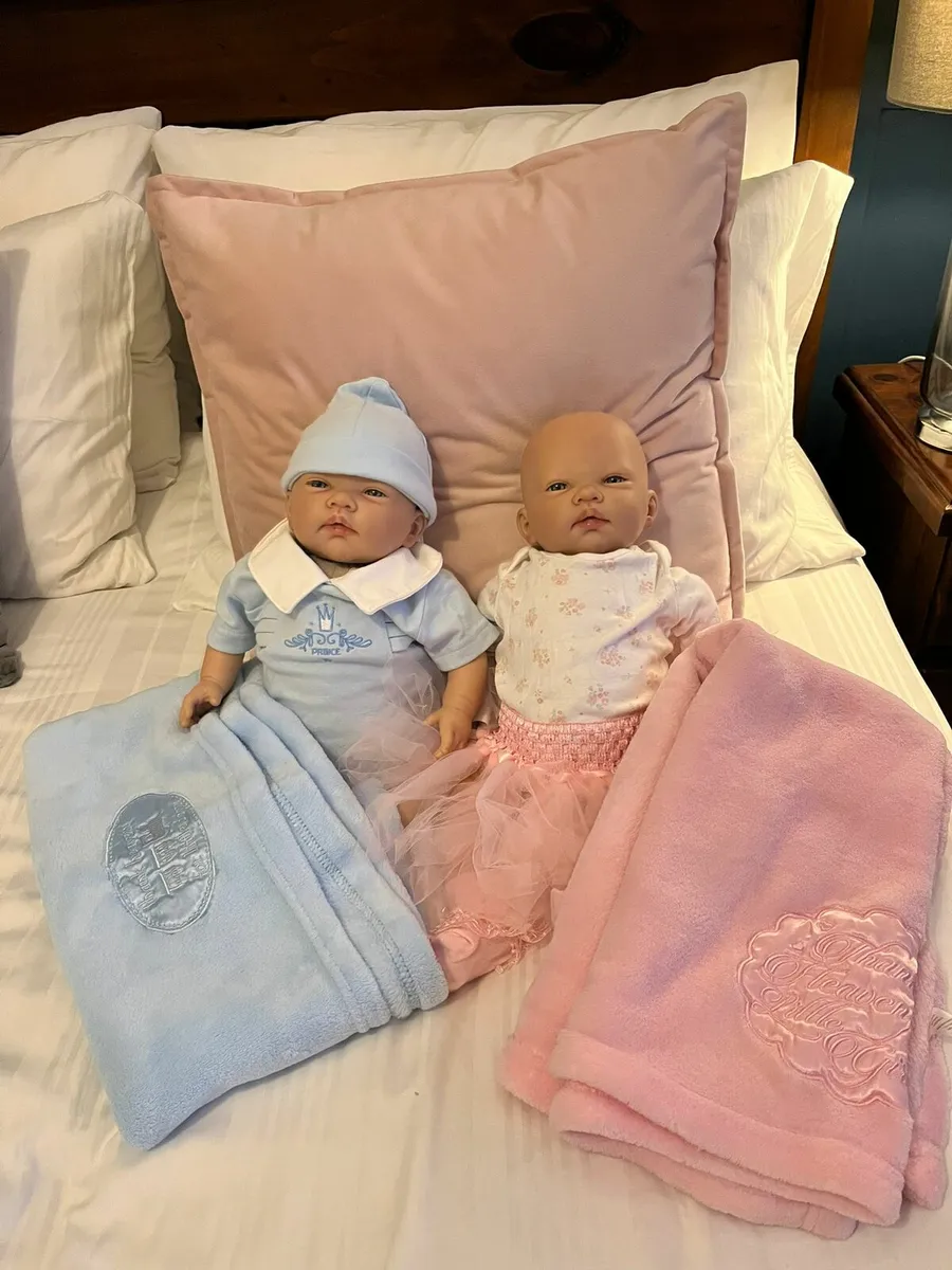 Sofia and Archie twin reborn dolls by Samantha - Image 2