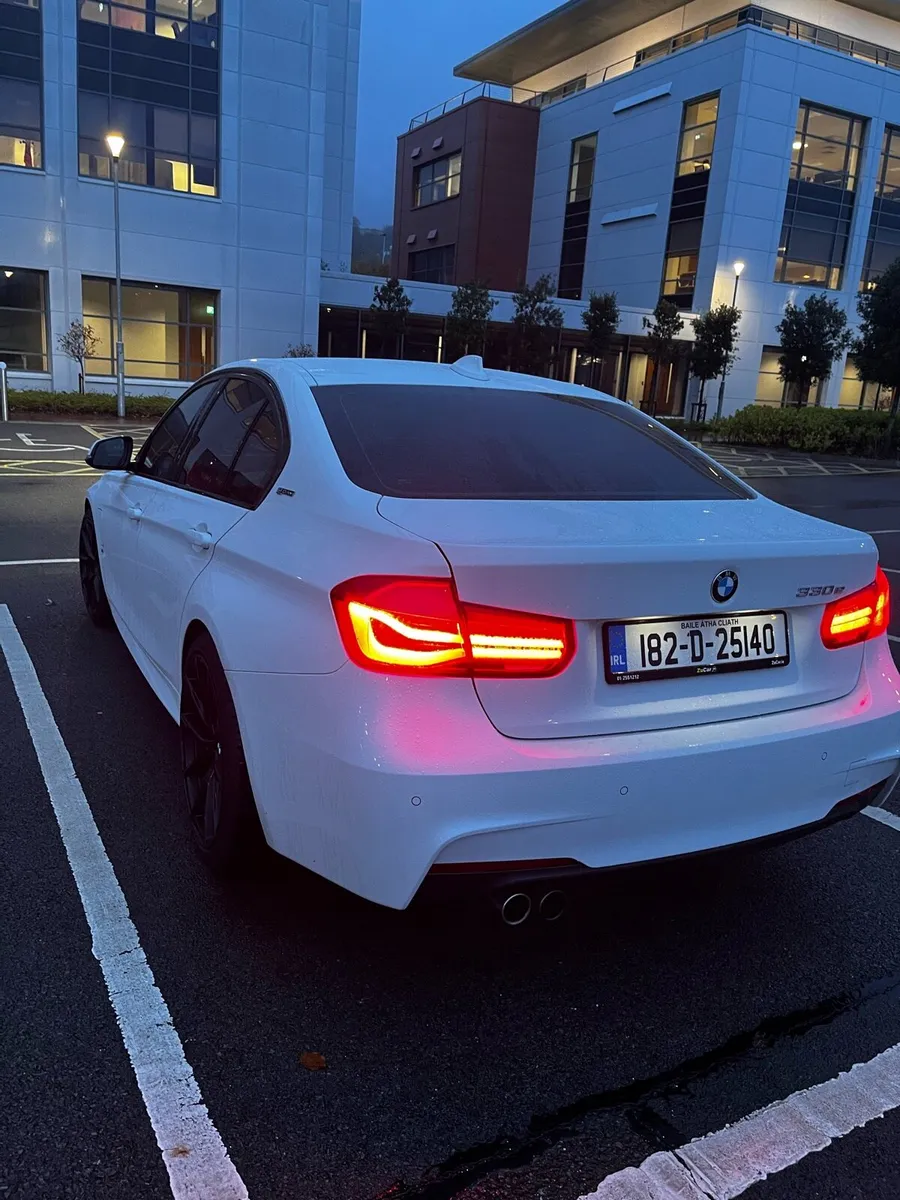 BMW 3-Series 2018 M SPORT - Image 1