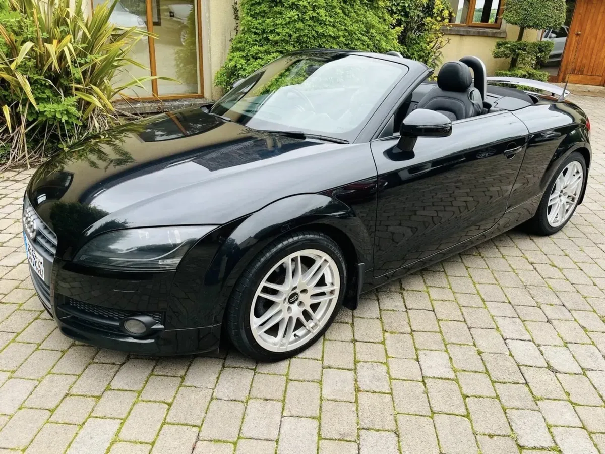 2009 Audi TT 2.0 TFSI Convertible – Manual - Image 2