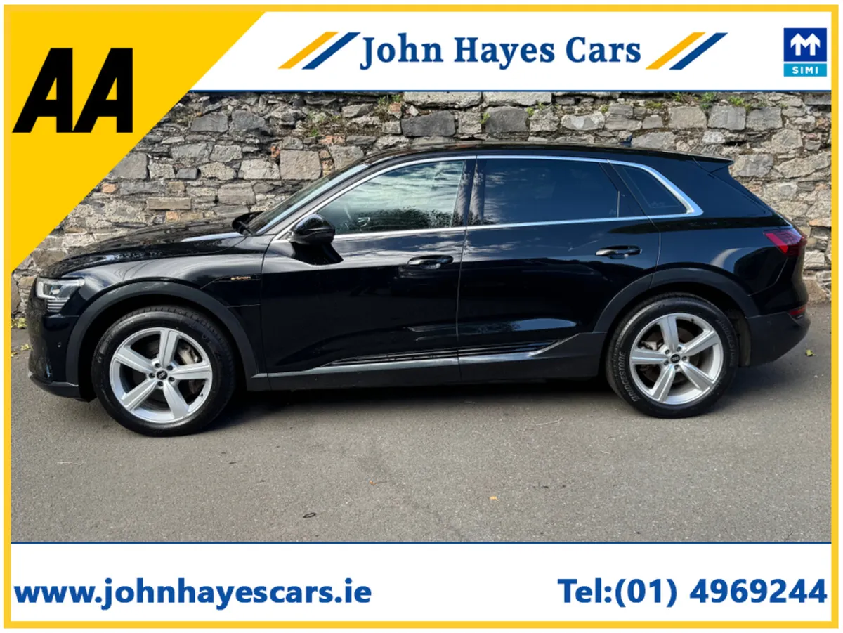 Audi e-tron 55 TECHNIK QUATTRO 300kw  95kWh//LOW M - Image 3