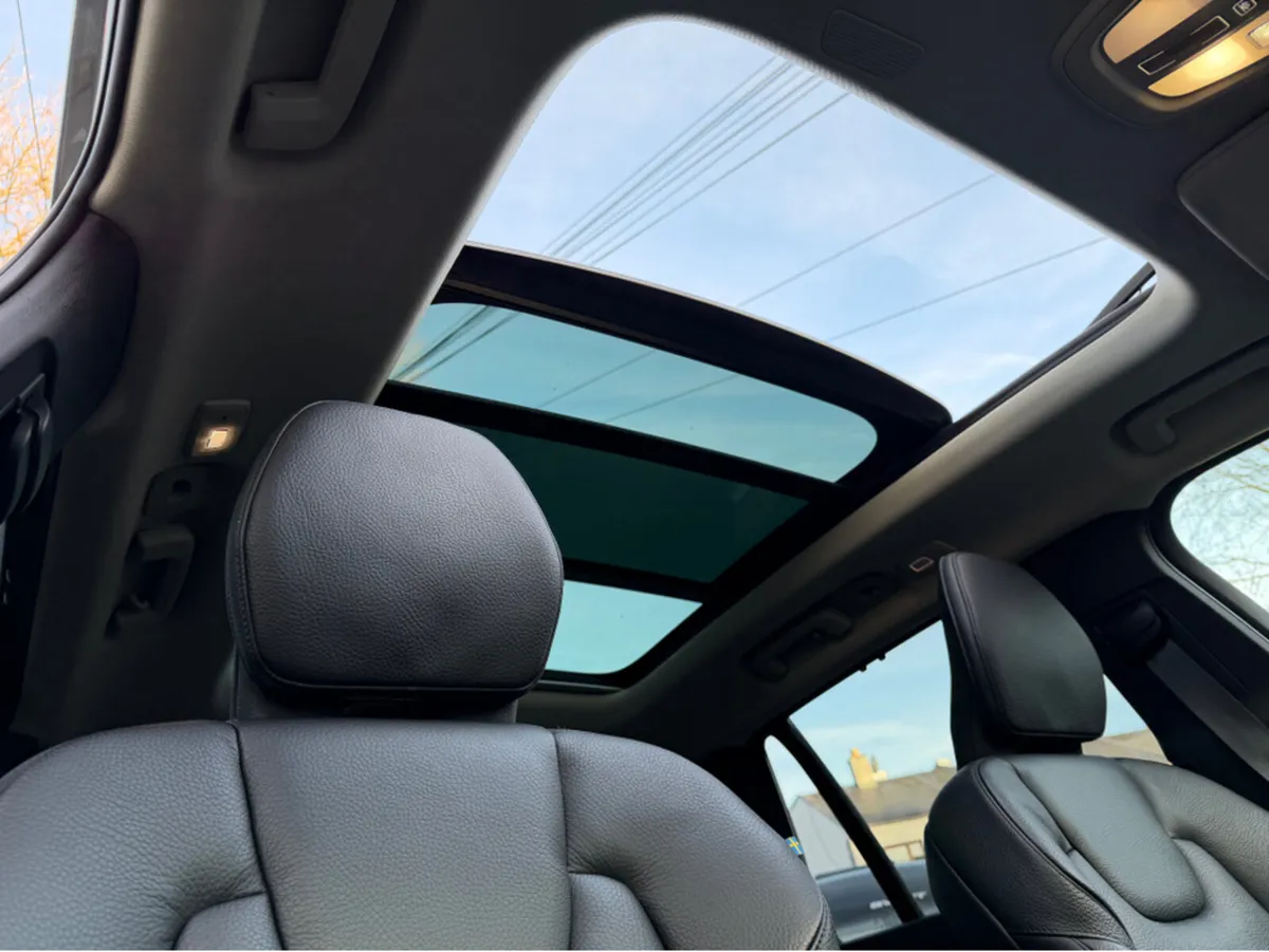 Volvo XC90 PLUS DARK T8 RECHARGE//GREAT SPECIFICAT - Image 4