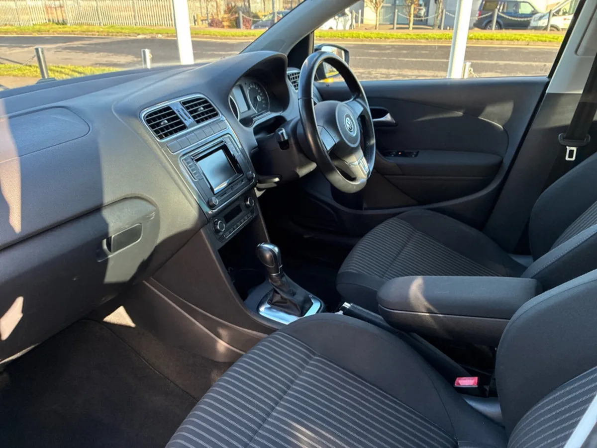Volkswagen Polo 1.2L Petrol Automatic TFSI - Image 3