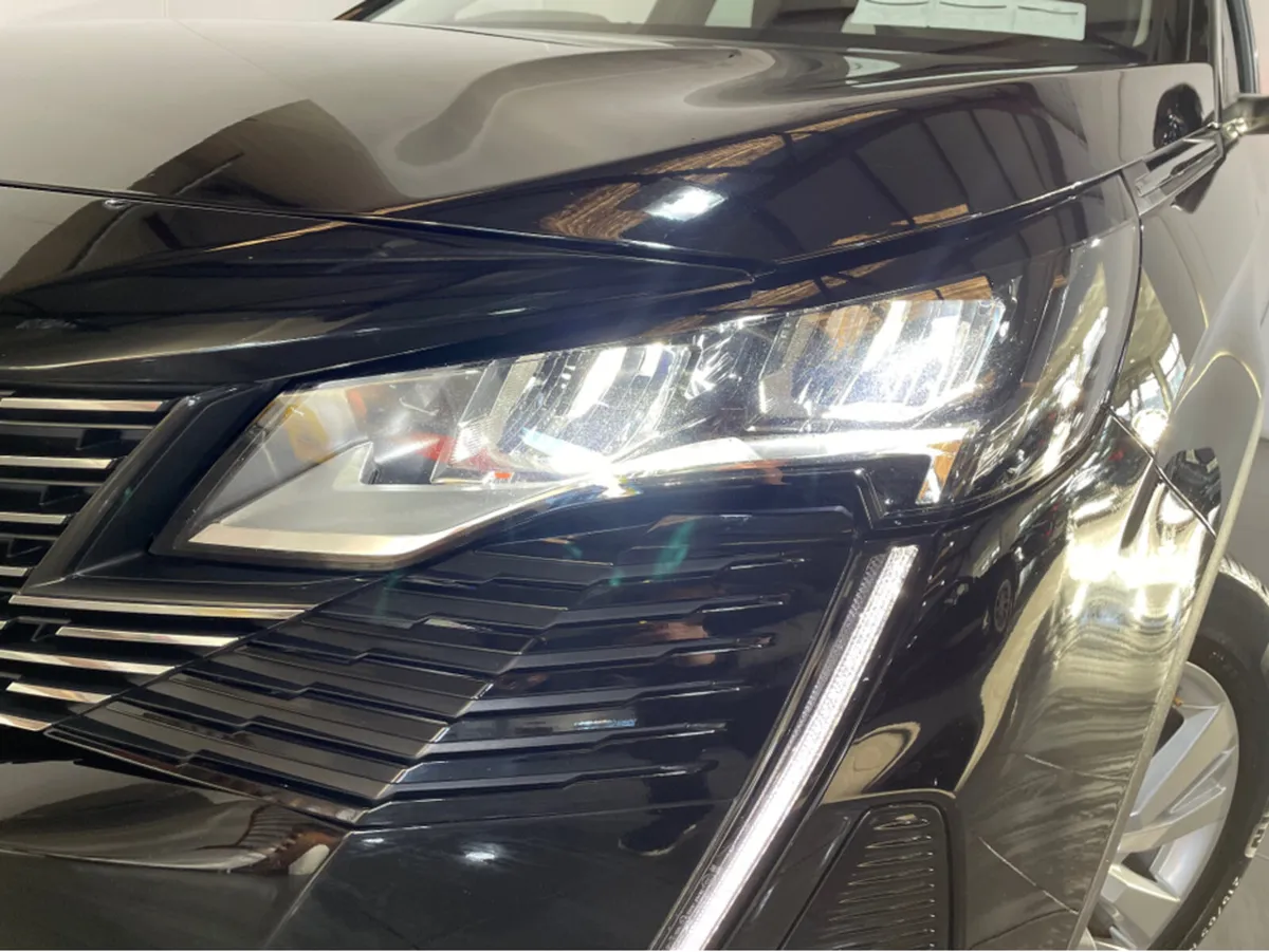 Peugeot 5008 ACTIVE 1.5 BLUE HDI 130 - Image 4