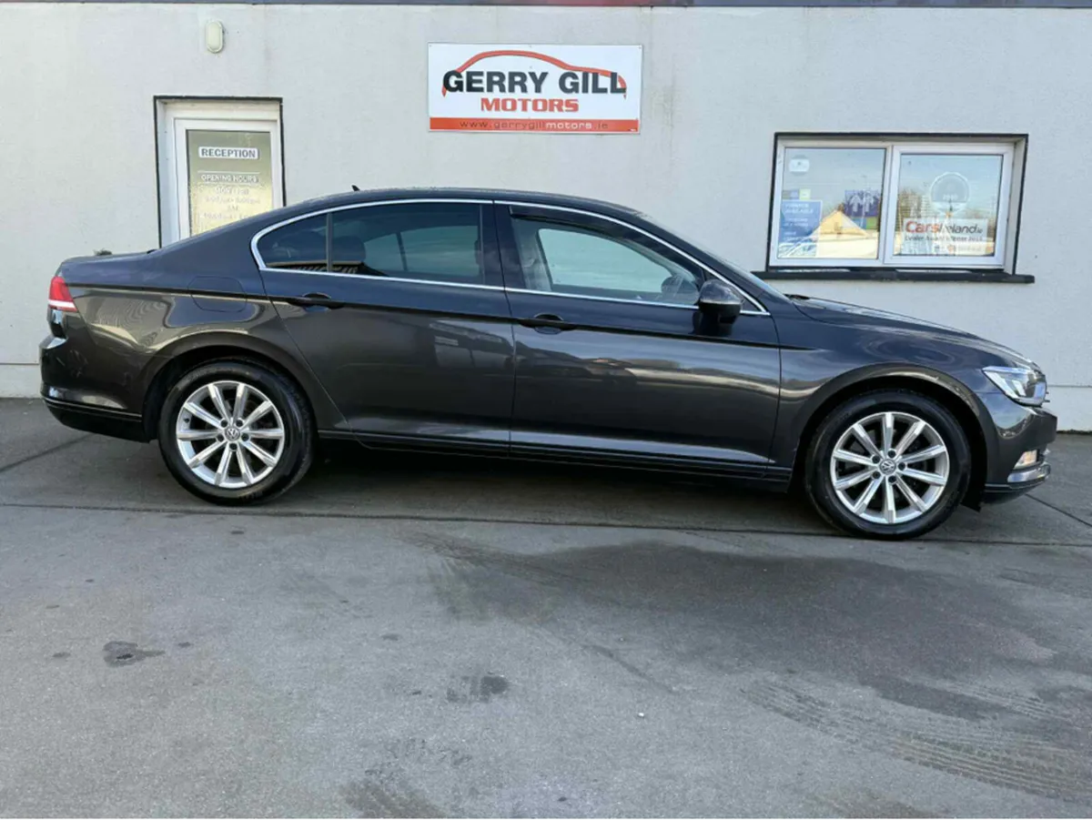 Volkswagen Passat 2.0 TDI SE BUSINESS BLUEMOTION 1 - Image 3