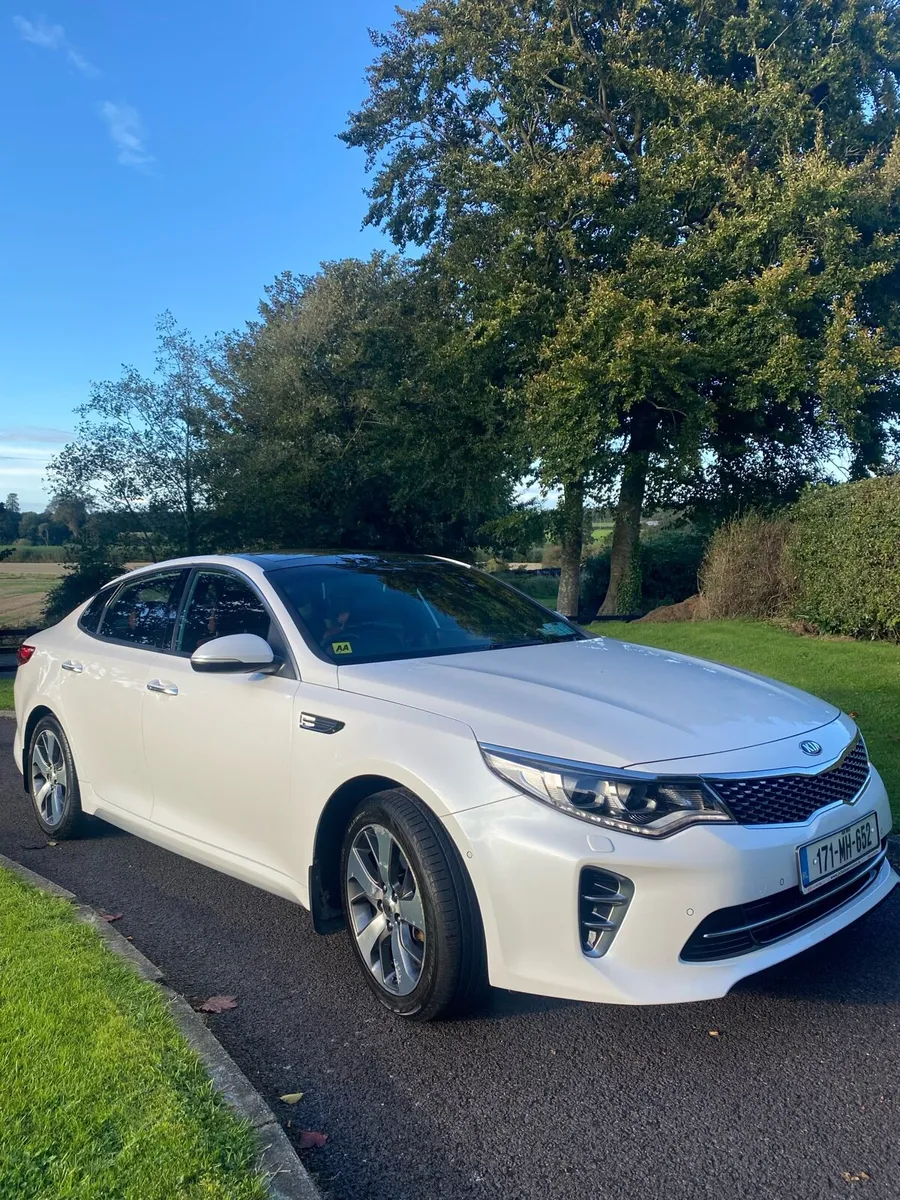 Kia Optima GT model - Image 2