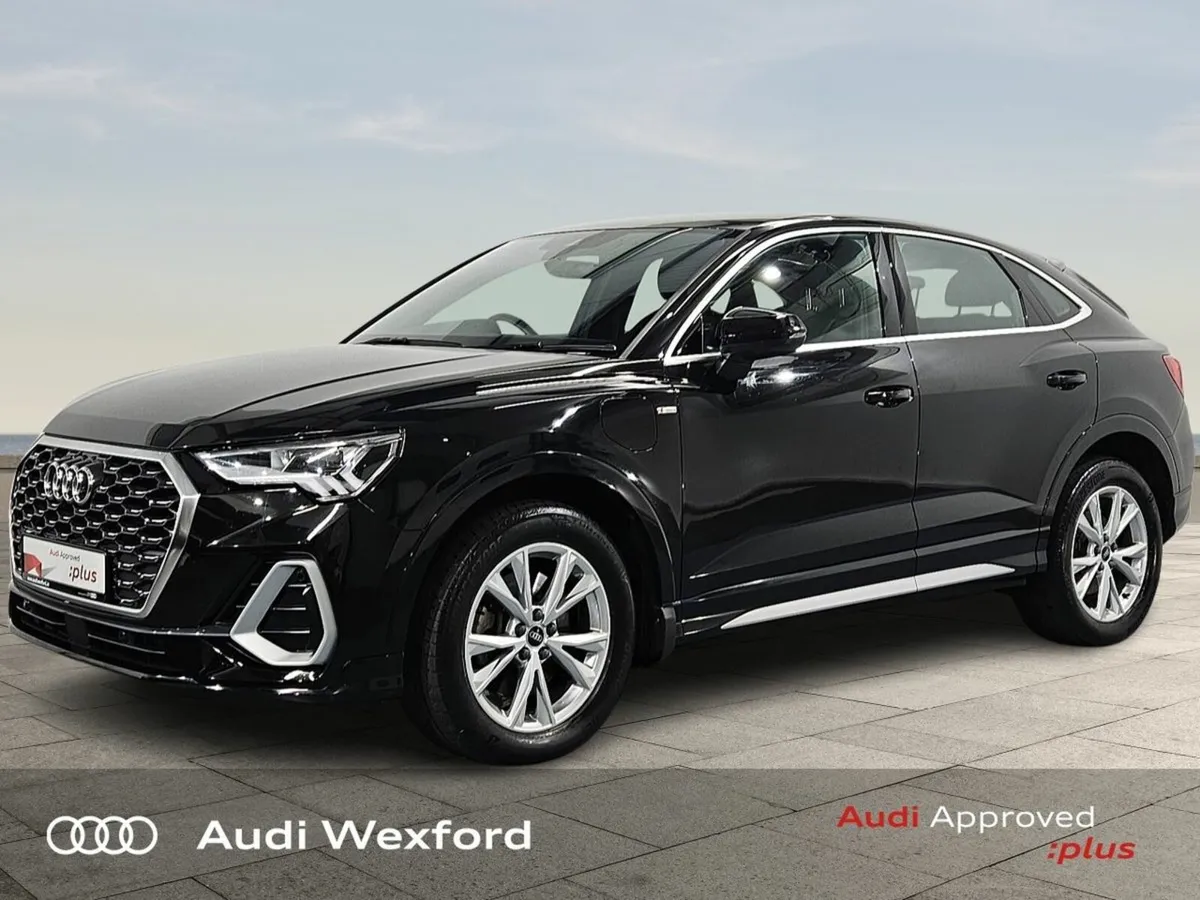 Audi Q3 45 TFSI E S Tronic S line €391 - Image 4