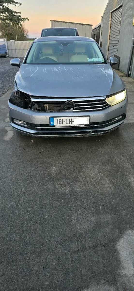 181 VW PASSAT AUTO - Image 2