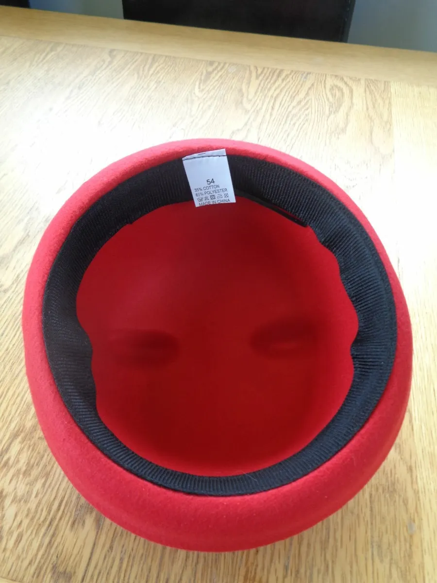 Childs Mickey/Minnie Mouse Hat for Sale - Image 2