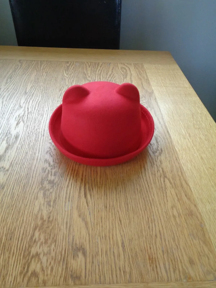 Childs Mickey/Minnie Mouse Hat for Sale - Image 1