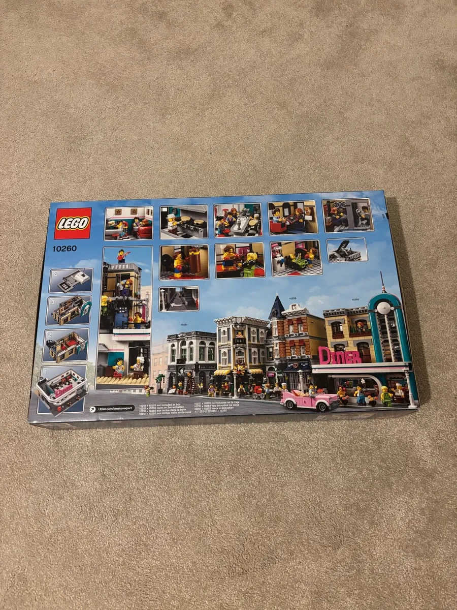 Lego Creator Diner 10260 - Image 2