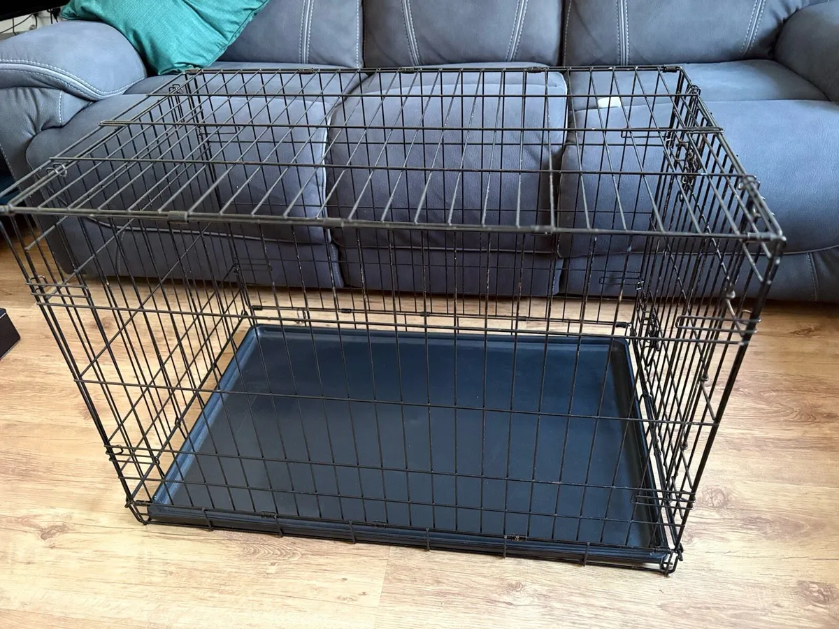 Dog crate - Image 1