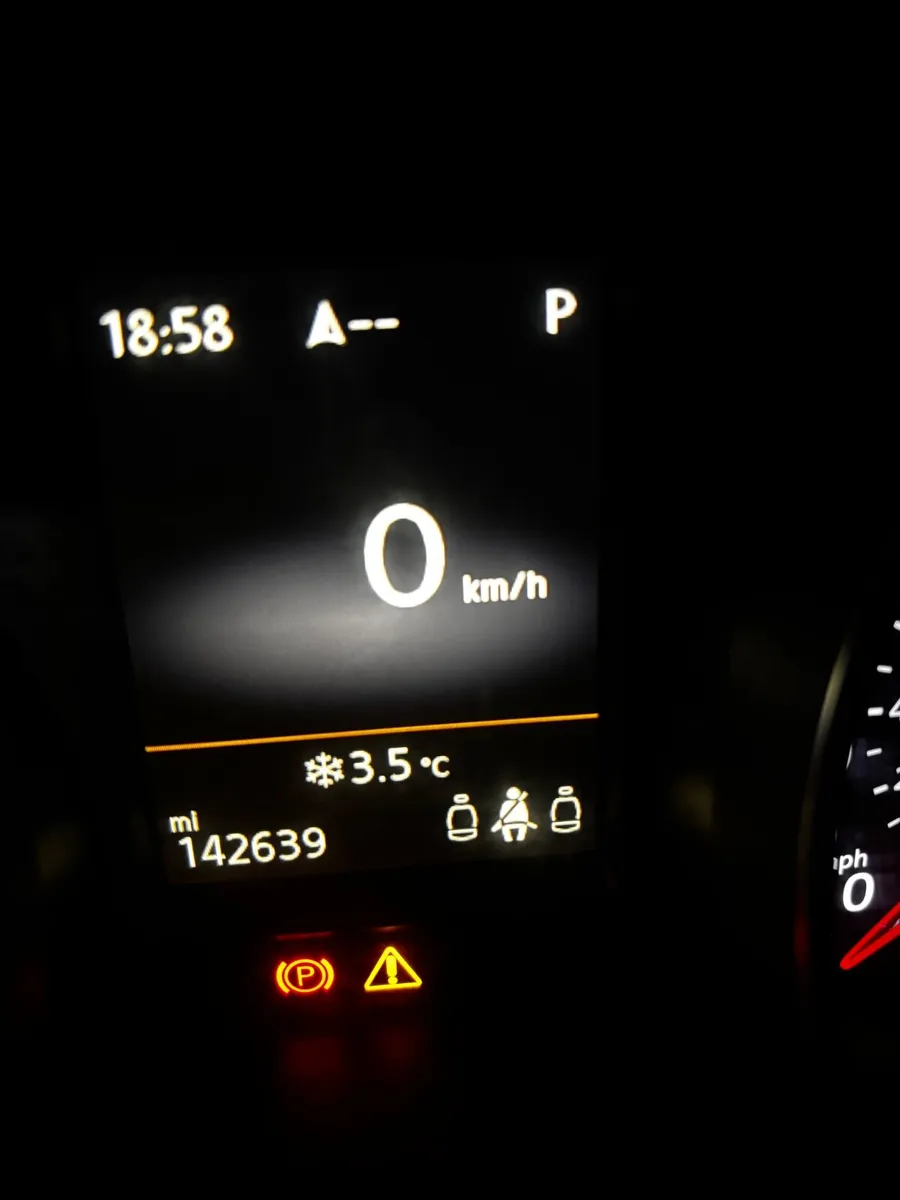 Volkswagen Passat 2016 - Image 3