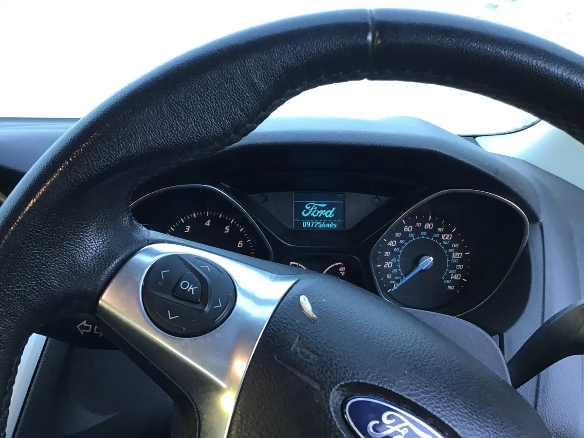 Ford Focus - Image 3