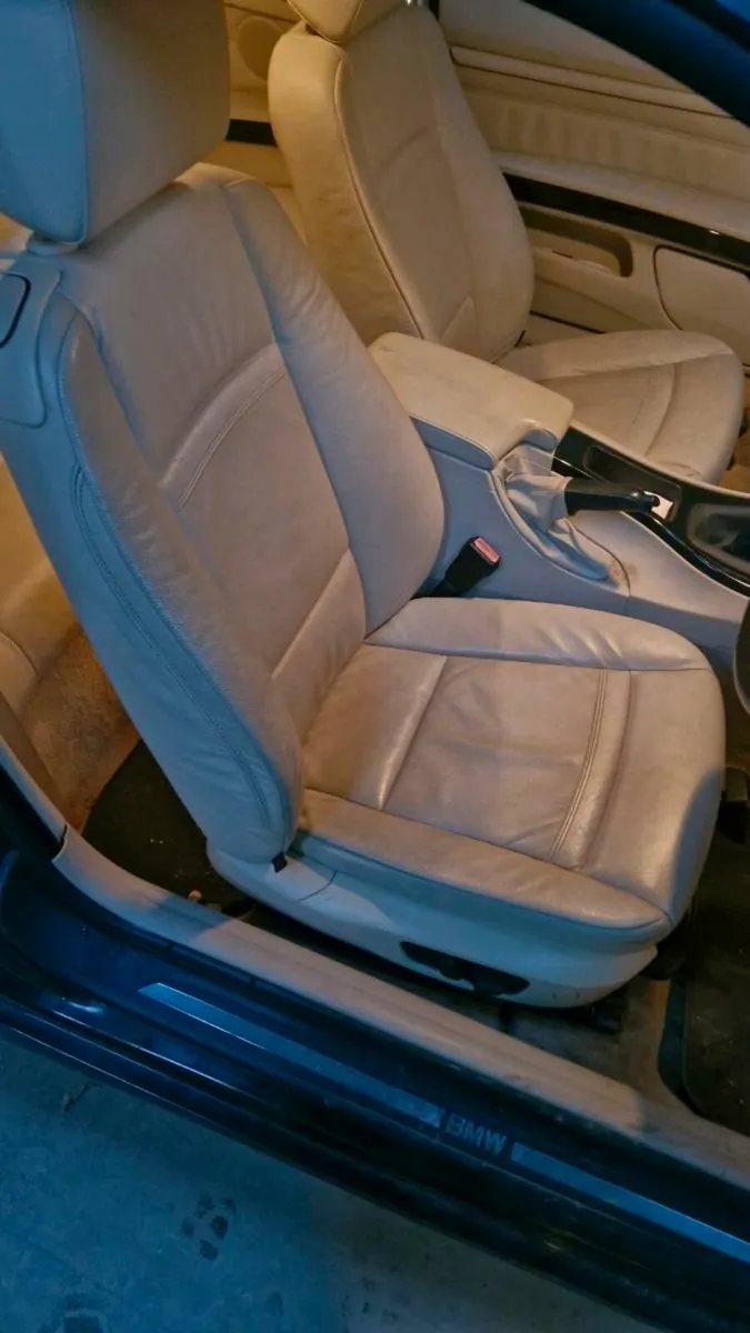 Bmw 320i coup - Image 2