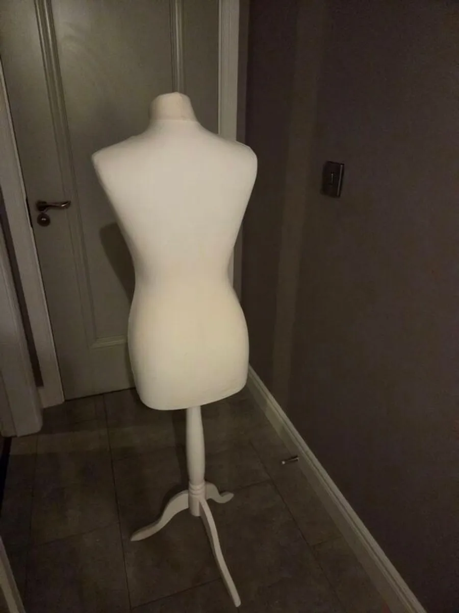 Wedding Dress Mannequin - Image 1